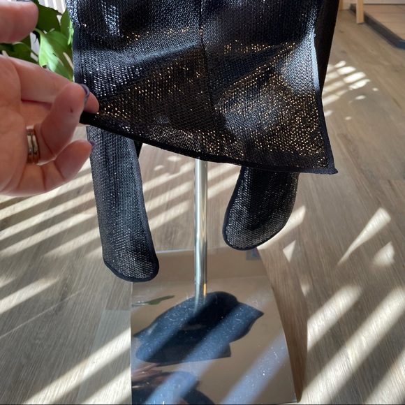 🔥HOST PICK🔥 BCBGMAXAZRIA size L black dress - Picture 4 of 6